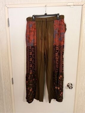 EARTHBOUND Olive Green Patchwork Drawstring Joggers with Floral Panels